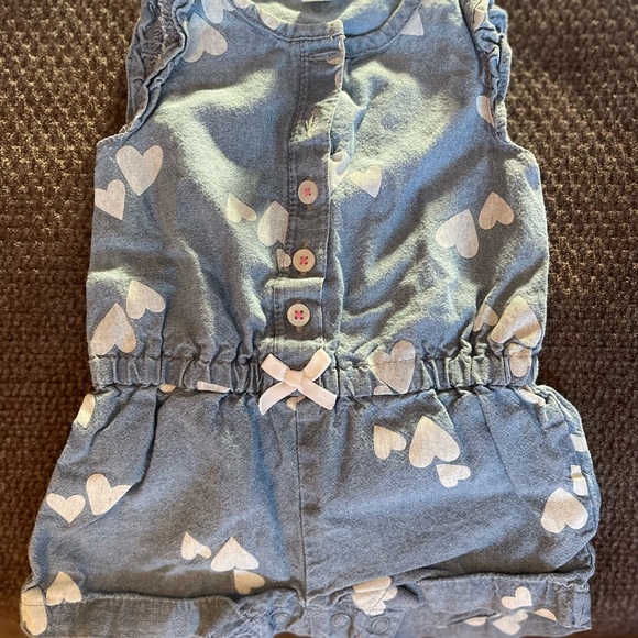 Carter's 3 month Blue 🩵 Denim and White 🤍 Heart Print Romper - Picture 1 of 5